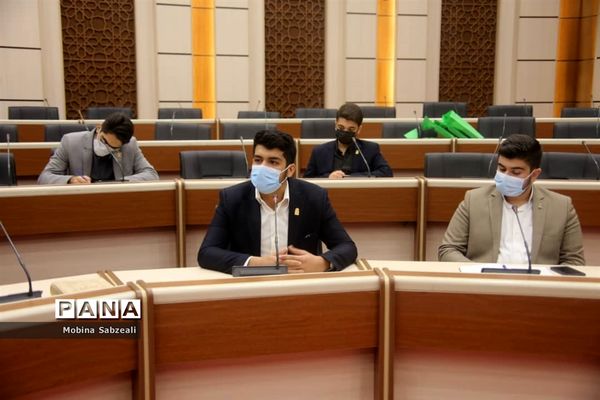 برگزاری مراسم معارفه دبیران مناطق کشور در اولین نشست هیئت رئیسه کنگره ملی بسیج دانش آموزی