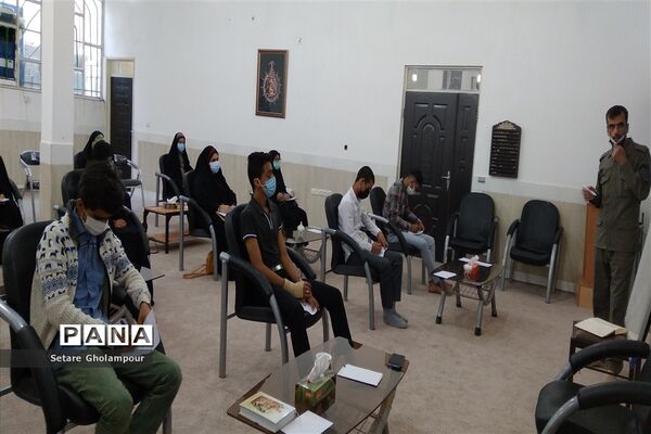 دوره آموزشی یاوران ولایت  در شهرستان درمیان