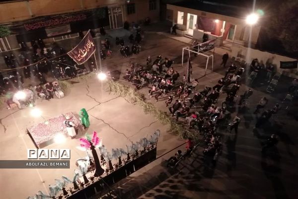 تعزیه خوانی در هنرستان ثامن الائمه(ع) قم