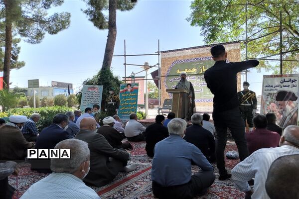 اقامه اولین نماز جمعه توسط امام جمعه جدید شهرستان کاشمر