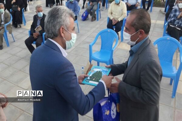 نشست تخصصی مدیران مدارس کاشمر  در آستانه سال تحصیلی جدید