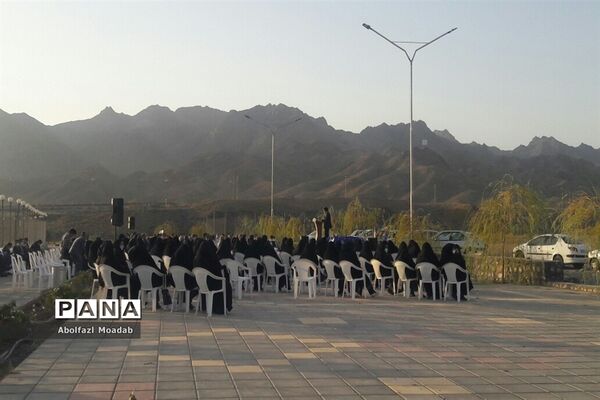 نشست تخصصی مدیران مدارس کاشمر  در آستانه سال تحصیلی جدید