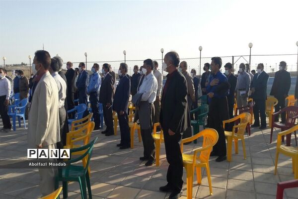 نشست تخصصی مدیران مدارس کاشمر  در آستانه سال تحصیلی جدید
