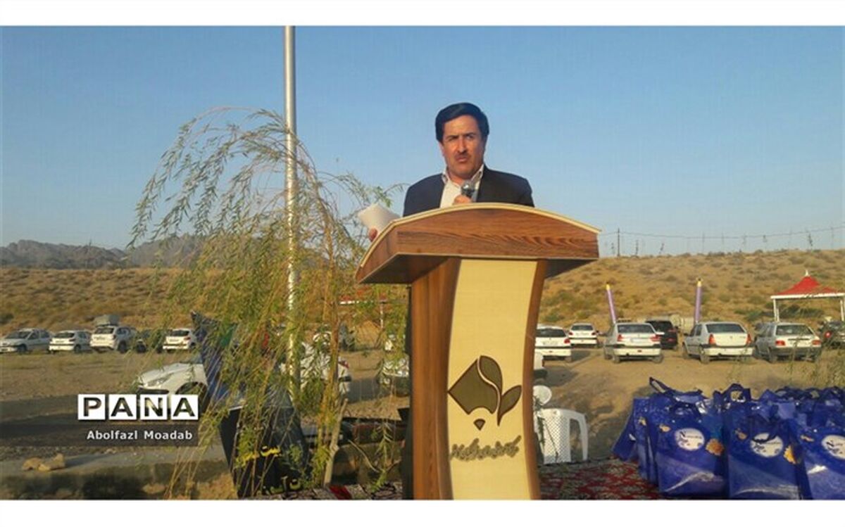 اول مهر روز عید بهار دانایی است
