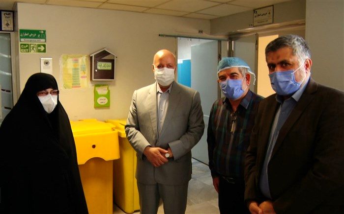 استاندار اصفهان با حضور در بیمارستان امام موسی کاظم (ع) جویای حال نوجوان فداکار ایذه‌ای شد