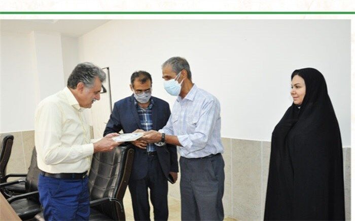 تجلیل از مسئول امور ایثارگران کانون البرز