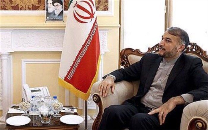 تاکید وزیران خارجه ایران و هند بر ارتقای روابط دوجانبه و نهایی کردن مذاکرات برای تامین واکسن