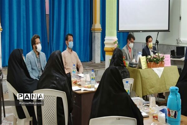 جلسه هم‌اندیشی مدیران متوسطه دوم کاشمر