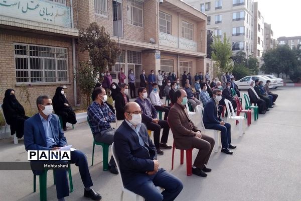 نواختن زنگ ایثار ومقاومت در خراسان شمالی