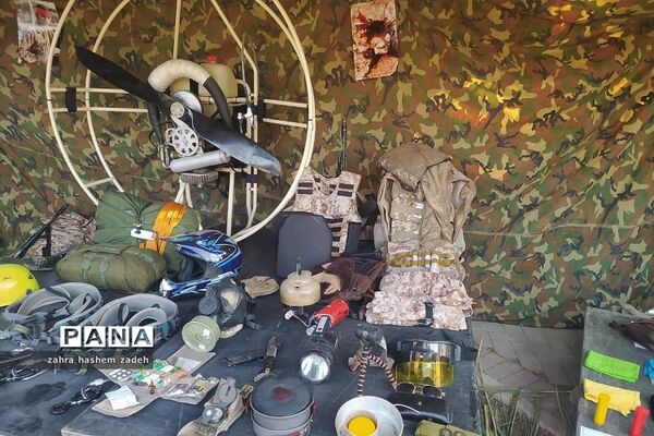 نمایشگاه هشت سال جنگ دفاع مقدس در فرهنگسرای ولا شهرری