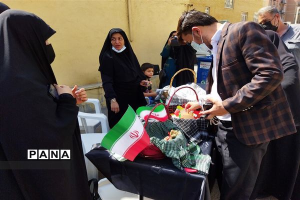 ویژه برنامه گرامیداشت هفته دفاع مقدس ، درمنطقه ۱۷