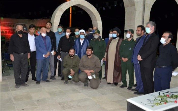 شبی با شهدا در تپه نورالشهدای رودهن