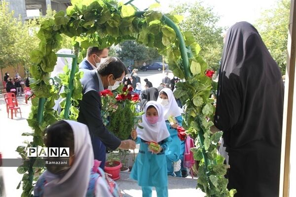 آیین نواختن زنگ شکوفه‌ها در خراسان شمالی