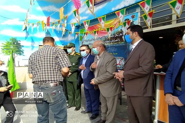نواخته شدن زنگ ایثار و مقاومت در شاهین شهر
