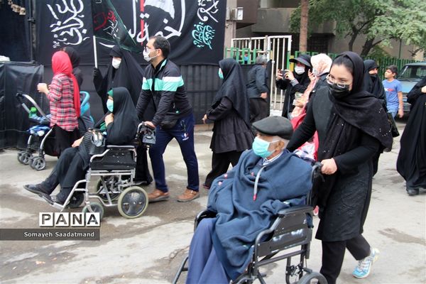 راهپیمایی عظیم جاماندگان اربعین حسینی(ع)