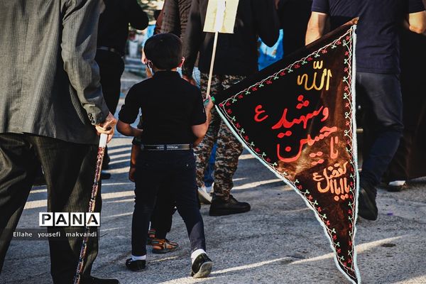 مراسم پیاده روی جاماندگان اربعین حسینی در شهرستان امیدیه