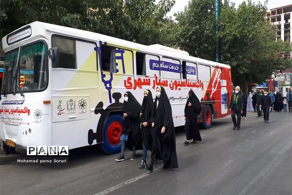 زائران حرم رضوی در اربعین حسینی