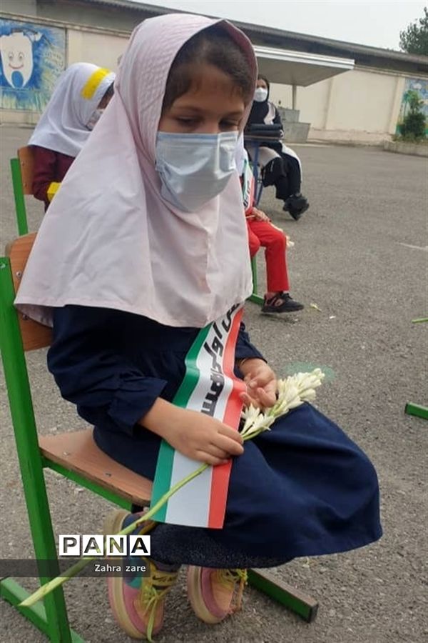 جشن شکوفه‌ها در محمودآباد