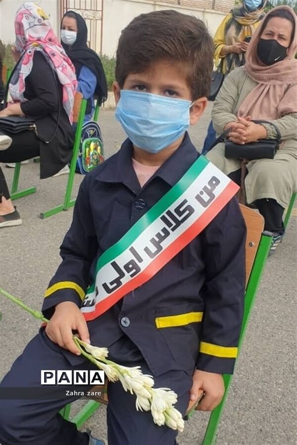 جشن شکوفه‌ها در محمودآباد