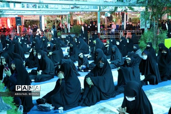 سومین برنامه شب‌های پرستاره در قم