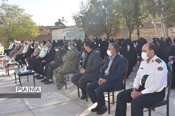 نواخته شدن زنگ مهر و مقاومت در مدارس شهرستان بهاباد