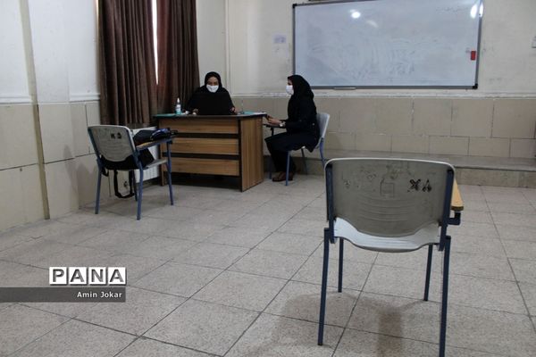 آیین نواختن زنگ آغاز سال تحصیلی در فارس