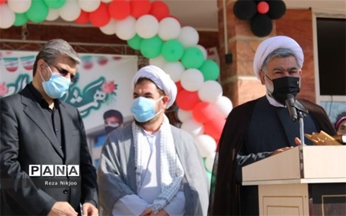 زنگ مهر و مقاومت در شهرستان بهارستان، طنین انداز شد