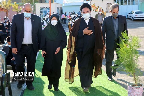 آیین نمادین آغاز سال تحصیلی و زنگ مهر در ارومیه