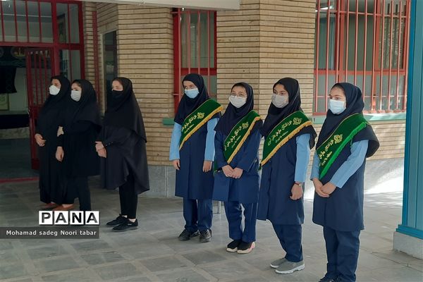 نواختن زنگ مهر و نواختن زنگ ایثار و فداکاری در منطقه ۱۵