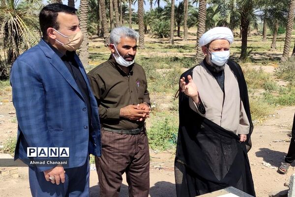 برگزاری مراسم غبار روبی و عطر افشانی مزار شهدای کوت سیدصالح
