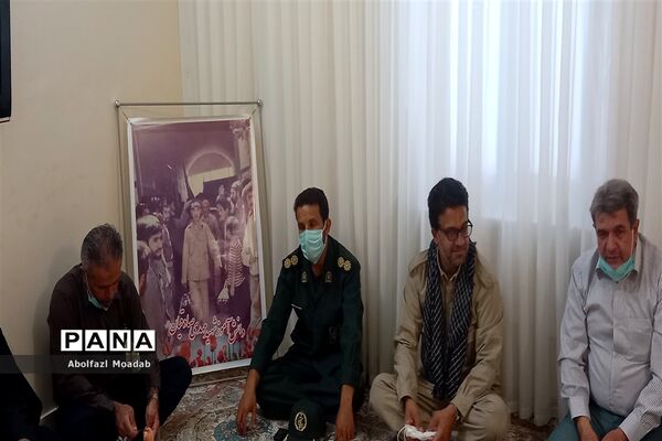 آیین تجلیل از خانواده شهدای کاشمری