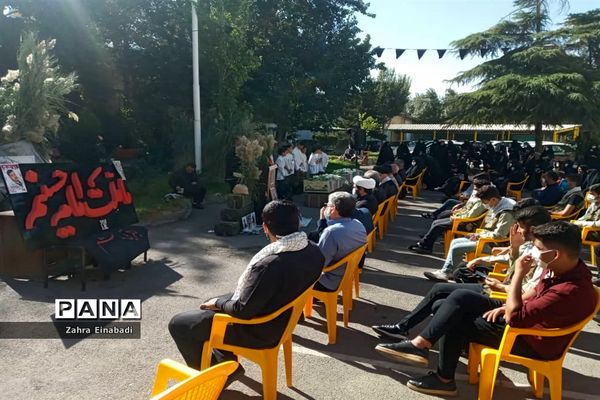 برگزاری مراسم گرامیداشت شهدا در اداره آموزش و پرورش ملارد