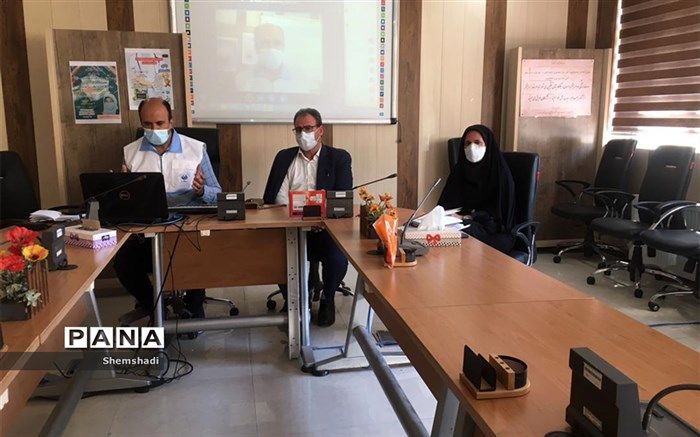 وبینار آموزشی ویژه مدیران  و نیروهای خدماتی در منطقه ۱۲ برگزار شد