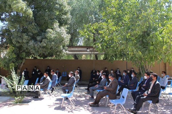 مراسم یادبود دانش آموز شهید علی لندی در شهرکرد