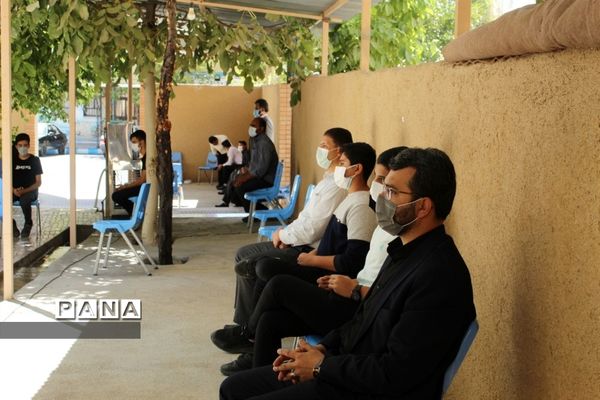 مراسم یادبود دانش آموز شهید علی لندی در شهرکرد