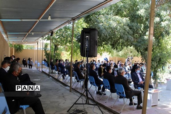 مراسم یادبود دانش آموز شهید علی لندی در شهرکرد