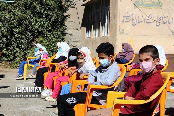 برگزاری مراسم مهر تحصیلی در خراشاد
