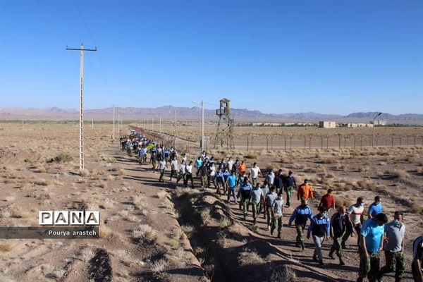 برگزاری همایش کوه‌پیمایی در مرکزآموزش ۰۴ امام رضا(ع) نزاجا به مناسبت هفته دفاع مقدس