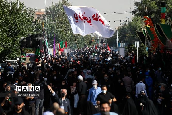 مراسم پیاده روی جاماندگان اربعین حسینی