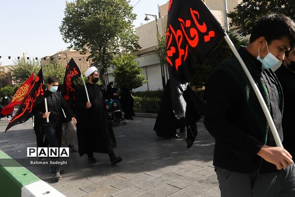 مراسم پیاده روی جاماندگان اربعین حسینی