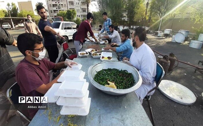 توزیع ۱۰ هزار پرس غذای گرم میان مددجویان تهرانی