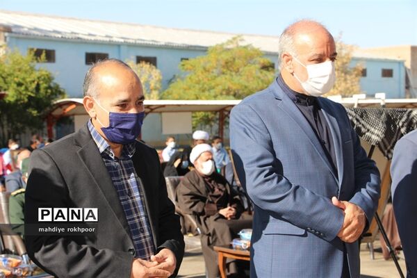 نواختن زنگ ایثار ومقاوت دردبیرستان شیخ هادی هادوی بیرجند