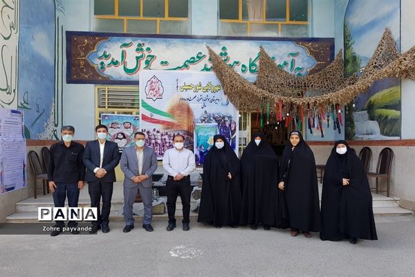 نواختن زنگ ایثار و شهادت در شهرستان ملارد