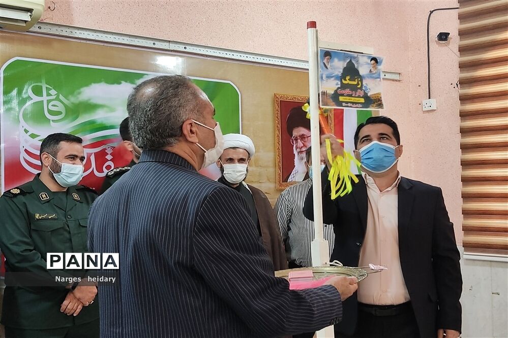 نواخته شدن زنگ ایثار و مقاومت در شهرستان امیدیه