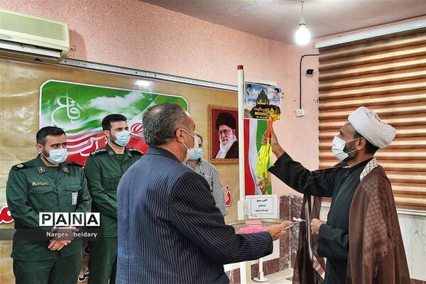 نواخته شدن زنگ ایثار و مقاومت در شهرستان امیدیه