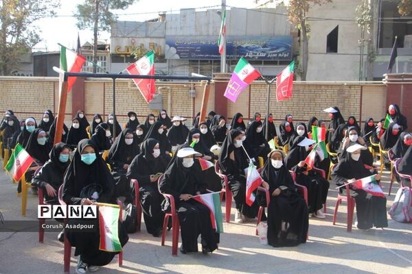 آیین استانی نواختن زنگ ایثار و مقاومت در مدرسه شاهد دالکی ناحیه 1 شیراز