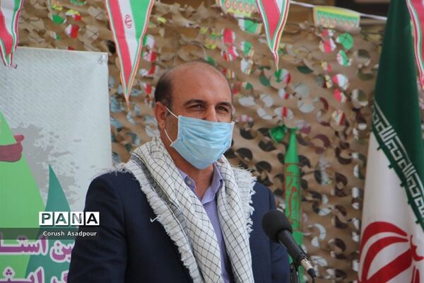 آیین استانی نواختن زنگ ایثار و مقاومت در مدرسه شاهد دالکی ناحیه 1 شیراز