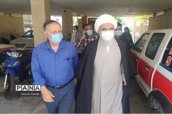 بازدید نماینده ولی فقیه در استان و امام جمعه بوشهر از اورژانس بوشهر