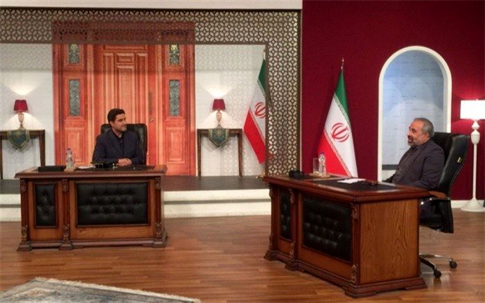 یقینی: صنعت نوشت افزار، هویت ساز است