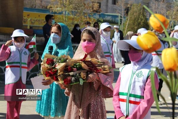 جشن عاطفه‌ها دردبستان علامه حلی شهرستان بیرجند